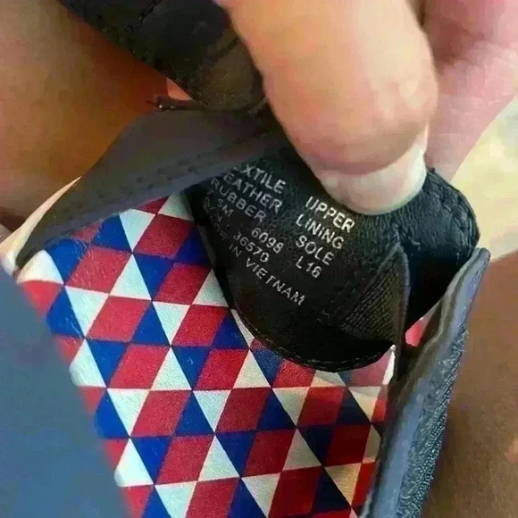 Tory Burch Tory Sport Velcro Sandals Navy sz 7.5 (runs small) - Picture 10 of 15